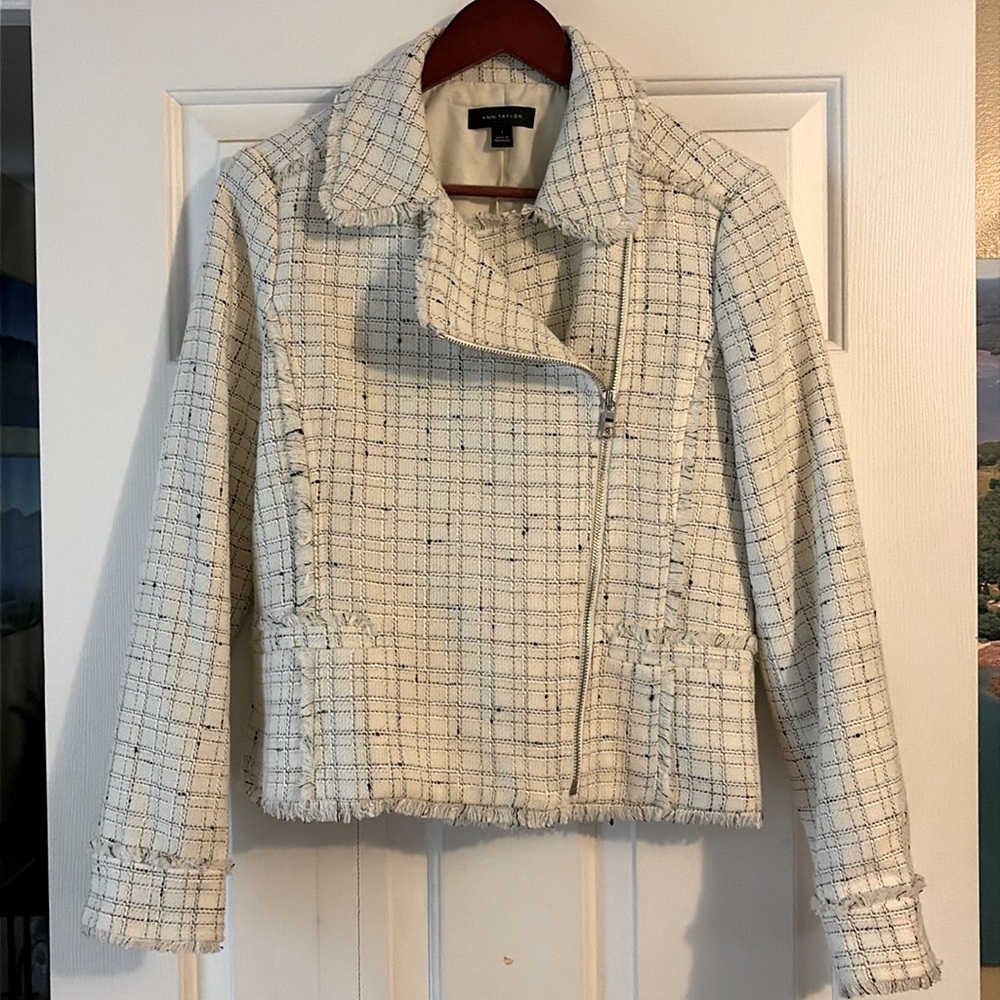 Ann Taylor Blazer